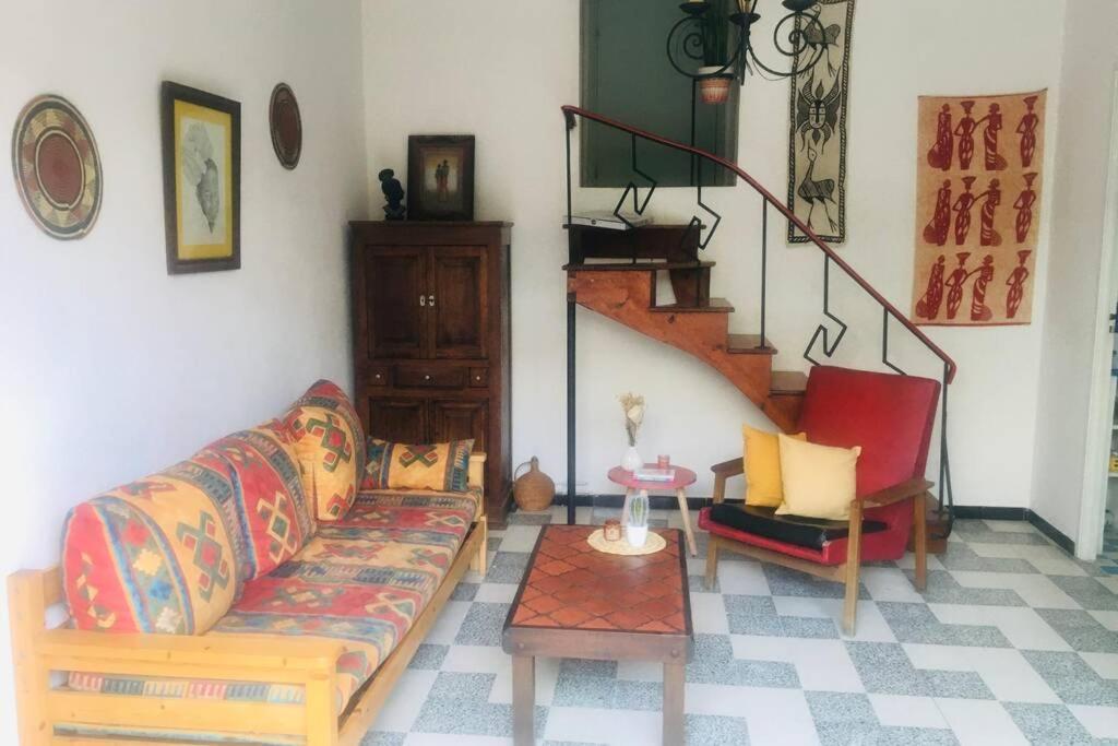 Belle Maison Avec Jardin A 1mn De La